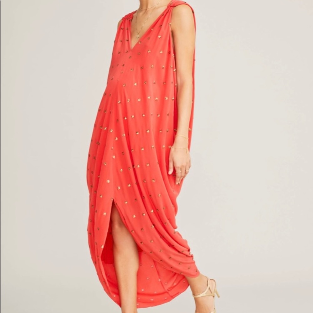 Amira Caftan